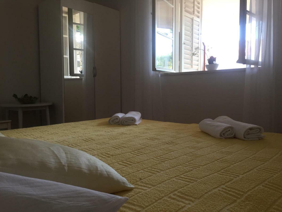 Dubcic: For Perfect Vacation Apartment